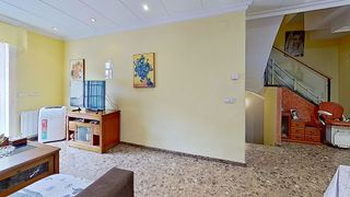 Casa adosada en venta en La Malva-rosa en Valencia