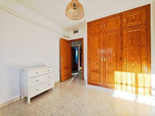 Casa pareada en venta en La Granja-La Colina-Los Pastores en Algeciras