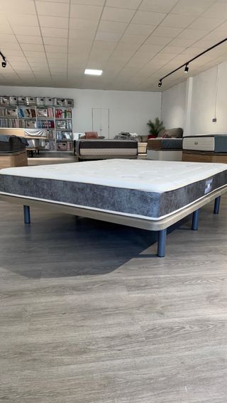Colchón y base tapizada  150x190 por solo 240€