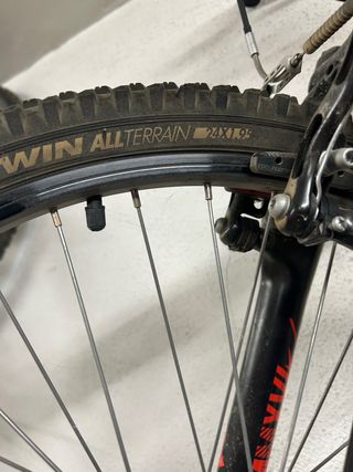 Bicicleta B-Twin Naranja