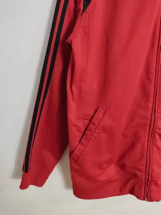 Chaqueta Adidas Roja y Negra