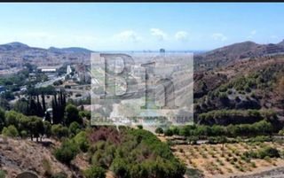 Piso en venta en Barrio de Ciudad Jardín en Málaga