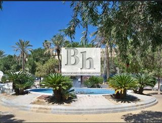 Piso en venta en Barrio de Ciudad Jardín en Málaga