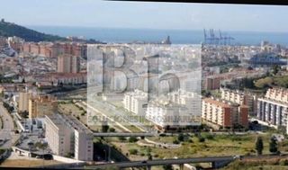 Piso en venta en Barrio de Ciudad Jardín en Málaga