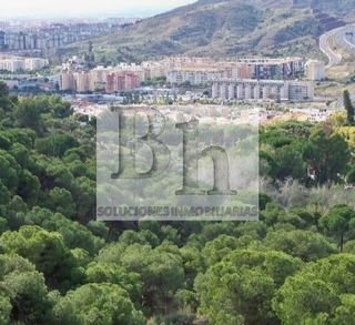 Piso en venta en Barrio de Ciudad Jardín en Málaga