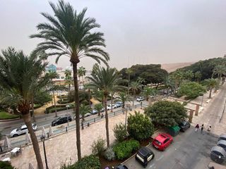 Piso en venta en Centro en Almería