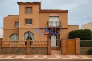 Piso en venta en Carretera Mojonera – Cortijos de Marín en Roquetas de Mar