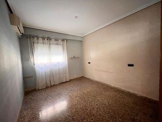 Piso en venta en Zona Plaza Xúquer en Paiporta