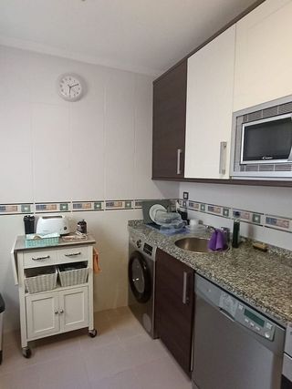 Piso en venta en El Polígono en Gijón