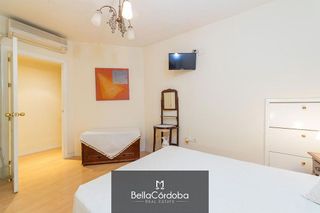 Piso en venta en Ciudad Jardín - Zoco en Córdoba