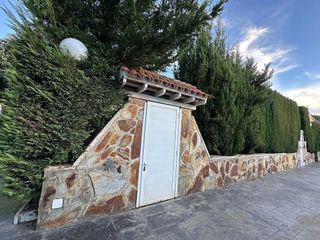 Casa adosada en venta en Platja Llarga en Castell-Platja d´Aro