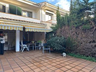 Casa adosada en venta en Platja Llarga en Castell-Platja d´Aro