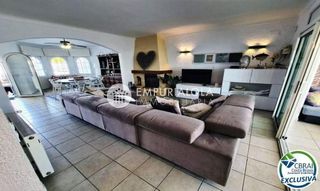 Casa en venta en Empuriabrava en Castelló d´Empúries