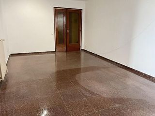 Piso en venta en Montesa en Esplugues de Llobregat