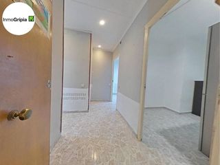 Piso en venta en Les Arenes - La Grípia  Can Montllor en Terrassa