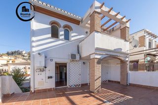 Casa pareada en venta en Cenes de la Vega