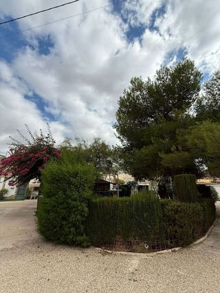 Chalet en venta en Elda