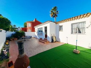 Chalet en venta en Les Marines/Las Marinas en Dénia