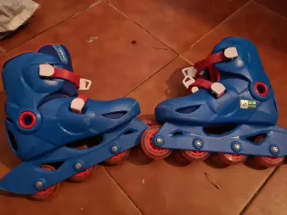 Patines ajustables azules 32-34