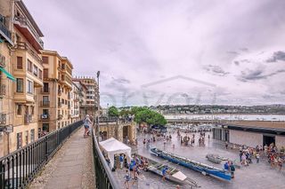 Ático en venta en Parte Vieja en San Sebastián-Donostia