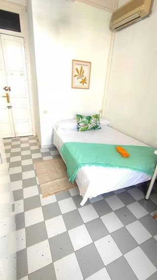 Piso en venta en Centro en Almería