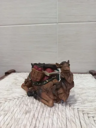 Figura de camello para belén