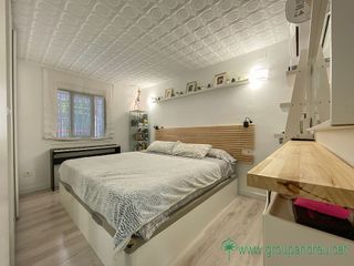 Piso en venta en El Carmel en Barcelona