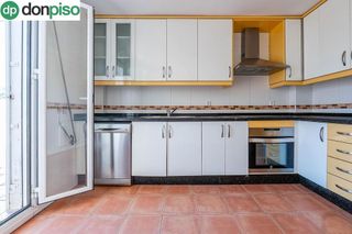 Casa pareada en venta en Cenes de la Vega