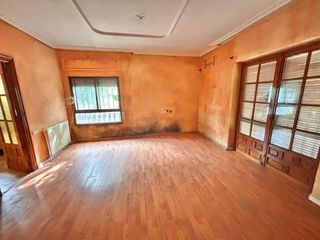 Chalet en venta en Ontinyent