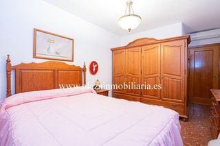 Chalet en venta en Lucena