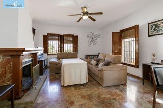 Chalet en venta en Ogíjares