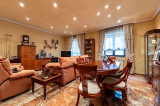 Piso en venta en Zona Centro en Córdoba