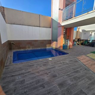 Piso en venta en Barrio de Peral en Cartagena