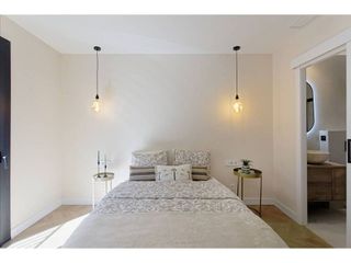 Casa pareada en venta en Sants en Barcelona