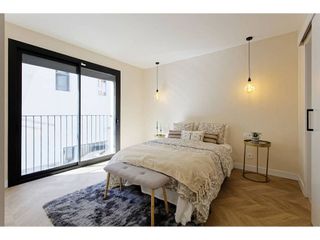 Casa pareada en venta en Sants en Barcelona