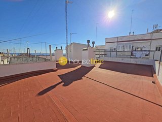 Ático en venta en Montigalà -Sant Crist en Badalona