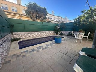 Casa pareada en venta en Centre en Pineda de Mar