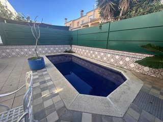 Casa pareada en venta en Centre en Pineda de Mar