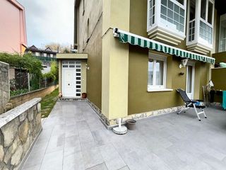 Casa adosada en venta en Llodio