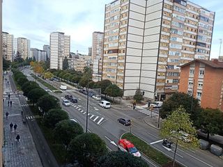 Piso en venta en Pumarín en Gijón