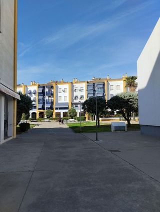 Piso en venta en Poniente-Norte - Miralbaida - Parque Azahara en Córdoba
