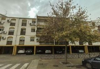Piso en venta en Poniente-Norte - Miralbaida - Parque Azahara en Córdoba