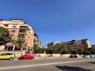 Piso en venta en El Cónsul - Ciudad Universitaria en Málaga