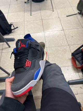 Jordan 4