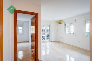 Piso en venta en Cotomar - Urbanizaciones en Rincón de la Victoria