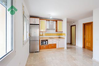 Piso en venta en Cotomar - Urbanizaciones en Rincón de la Victoria