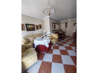Piso en venta en Lucena