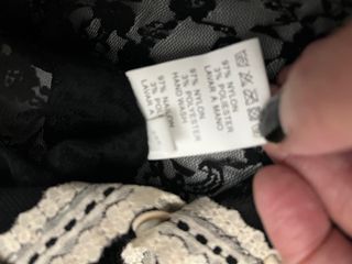 Blusa Bdba encaje negra y beige Talla M