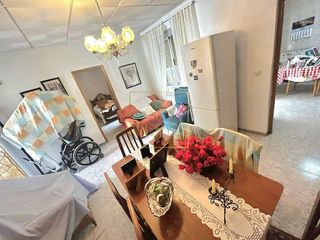 Chalet en venta en Hellín