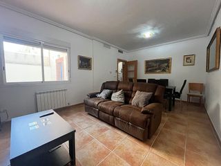 Casa adosada en venta en Linares